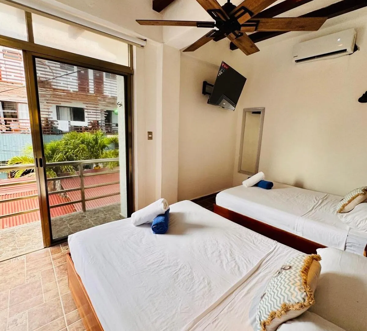 Flat In The Middle Of Holbox Apartment